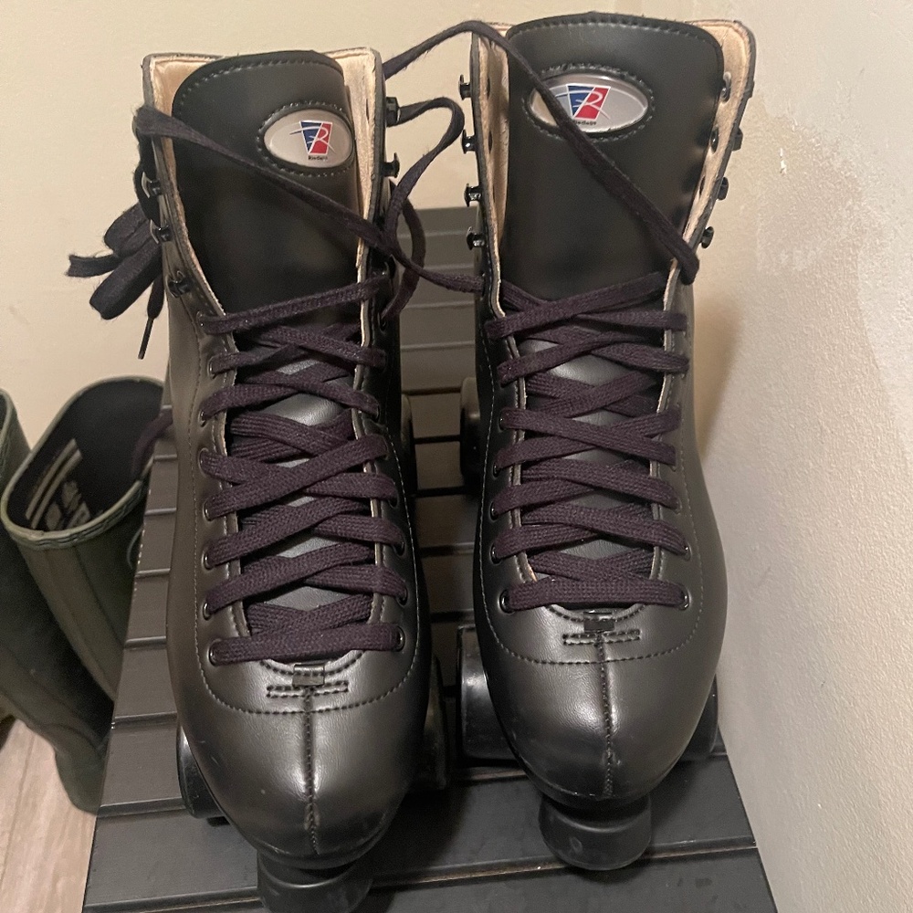 Riedell Skates - 111